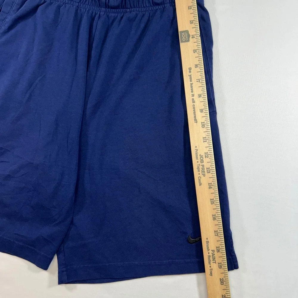 Nike Dri-FIT Mens Shorts Navy Blue Elastic Waist Pockets Size Medium Athletic